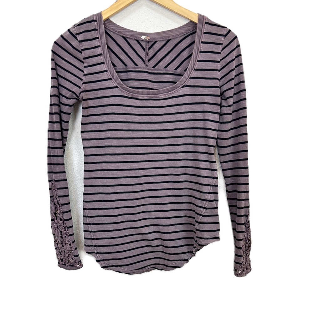 Free People Hard Candy Cuff Top Purple Black Long Sleeve Shirtโ Womenโs Small